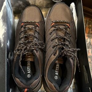 Astero Brown Trail Sneakers - Durable Outdoor Comfort